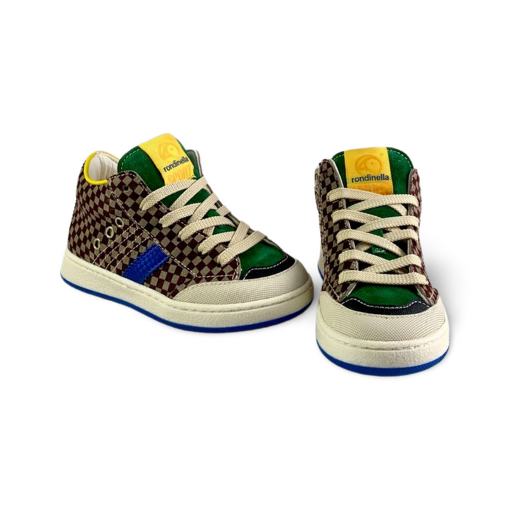 Sneaker met leuke details
