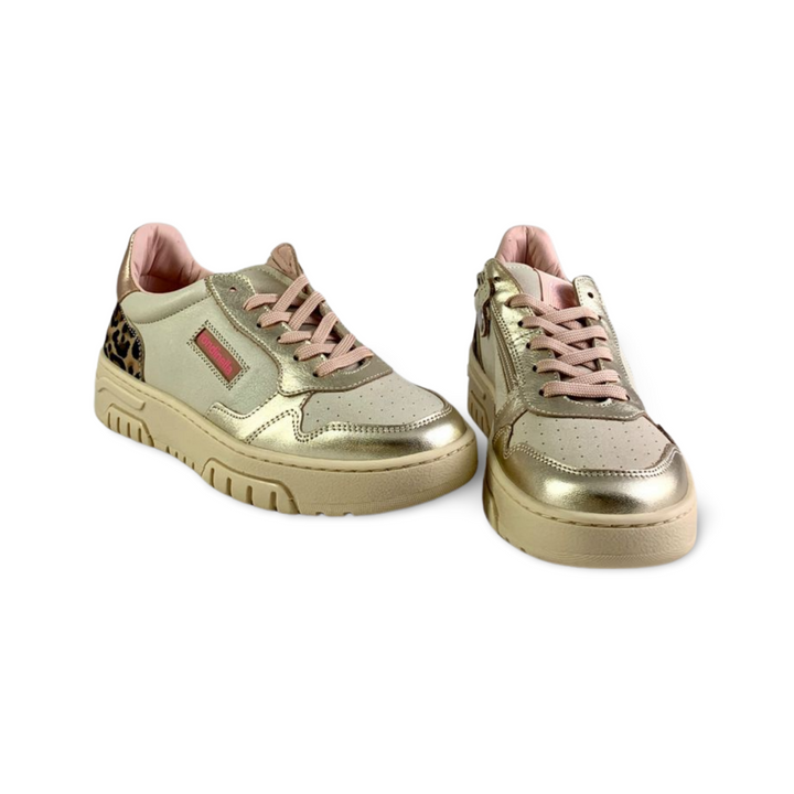 Sneaker met leuke details
