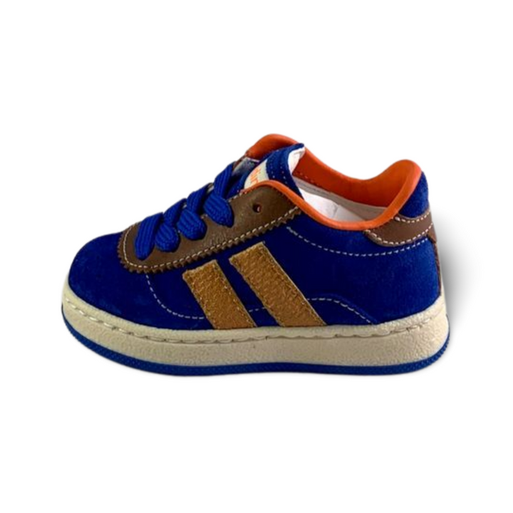Blauwe sneaker