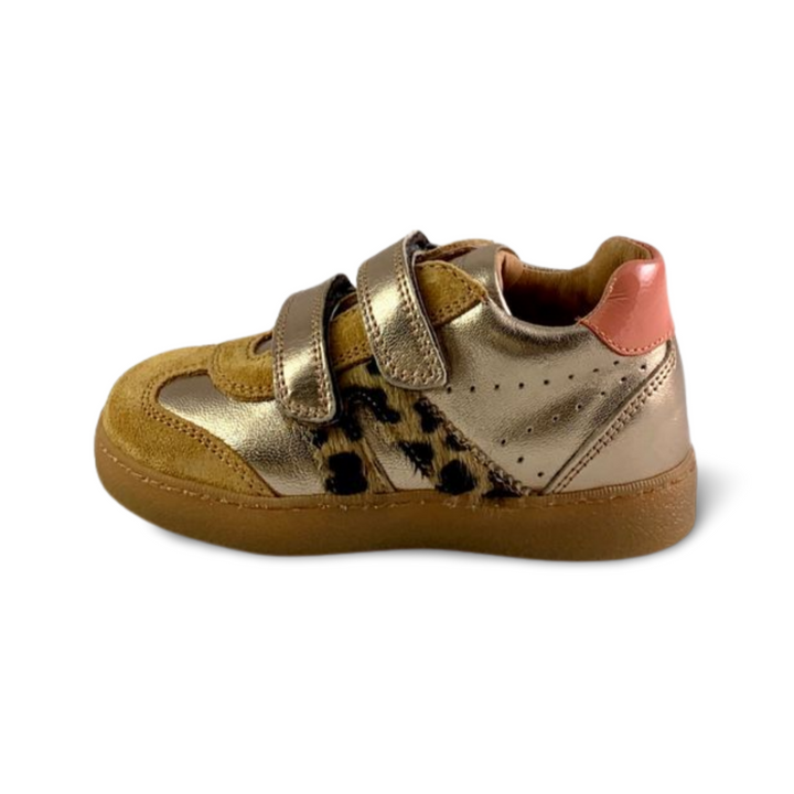 Sneaker met velcro