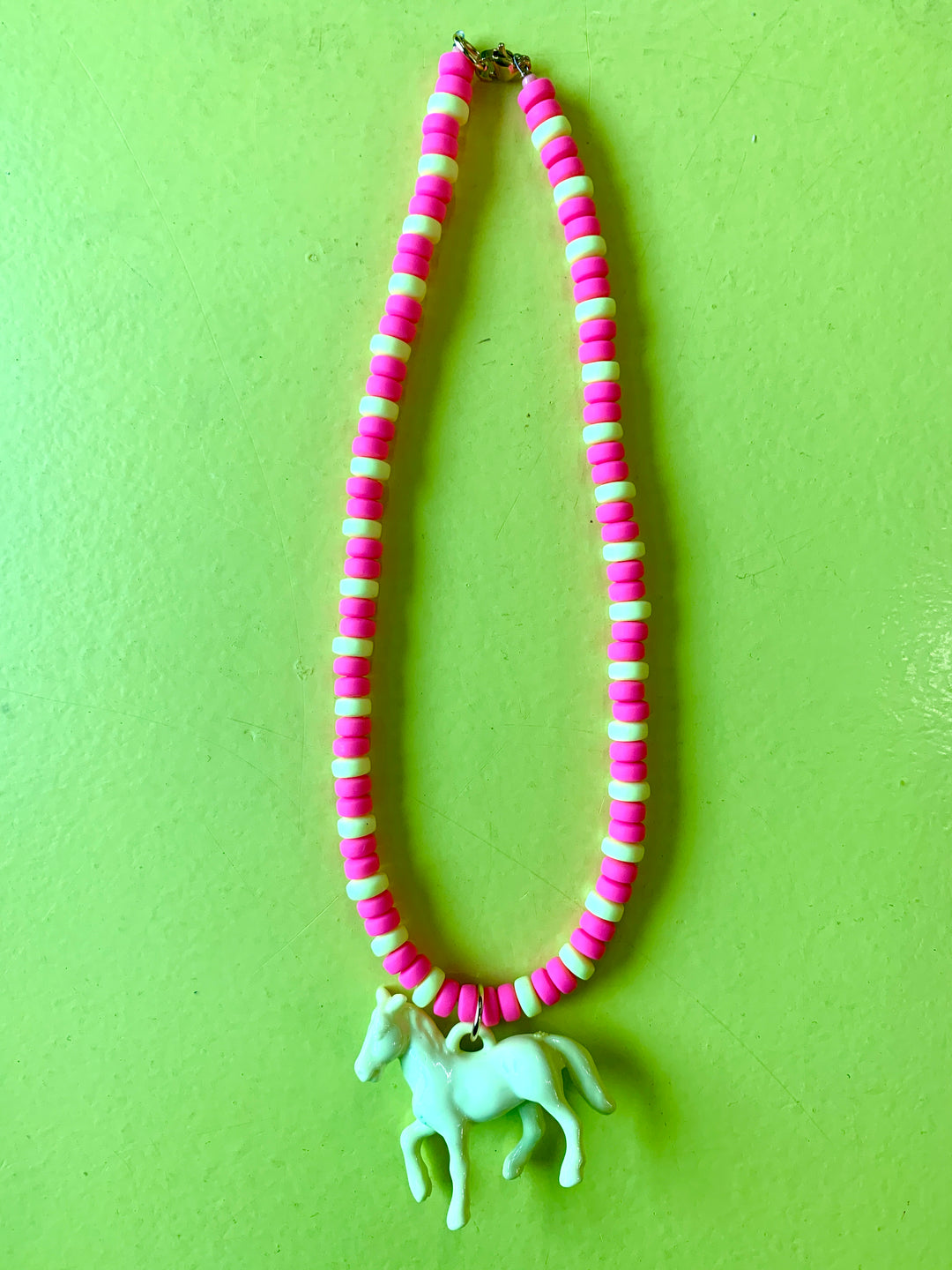 Ketting fluo geel paard