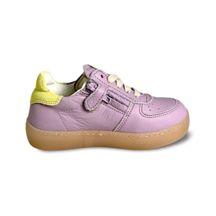 Prachtige  sneaker in lila